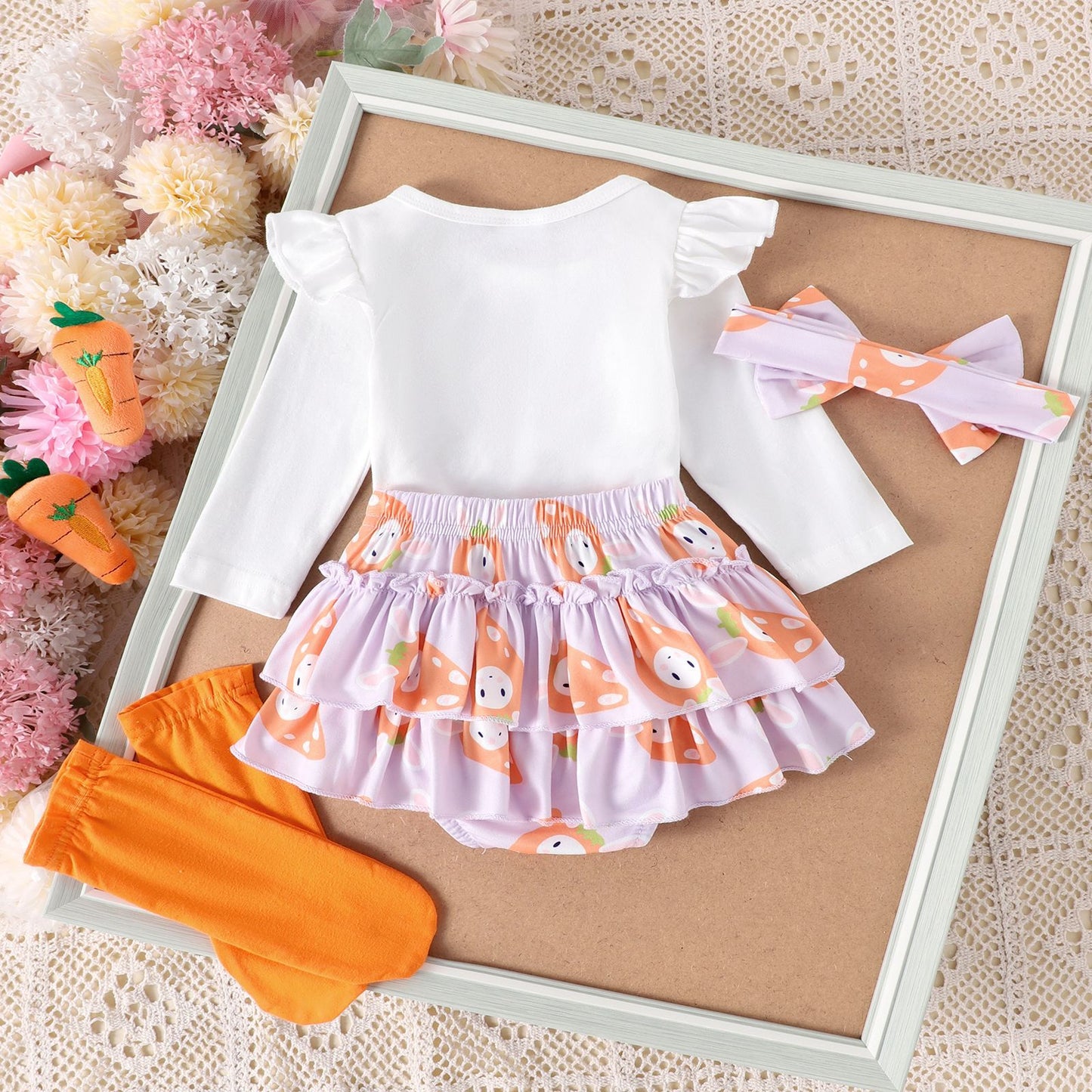 4-teiliges Oster-Outfit-Set für Babymädchen – Hasen-Strampler, Rock mit Schleife, Socken und Stirnband