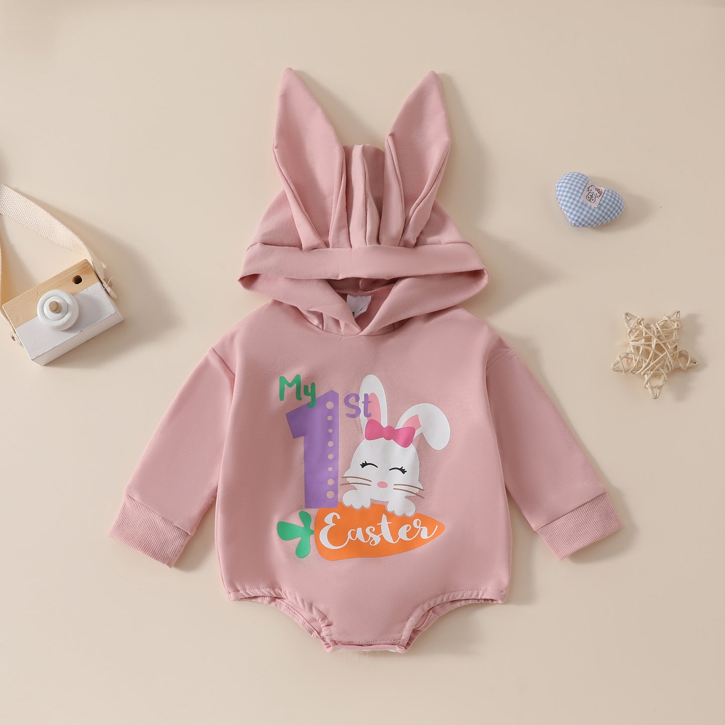 Baby-Spielanzug mit Kapuze und Osterhasen-Print für Mädchen – Langarm-Overall mit Bommelschwanz