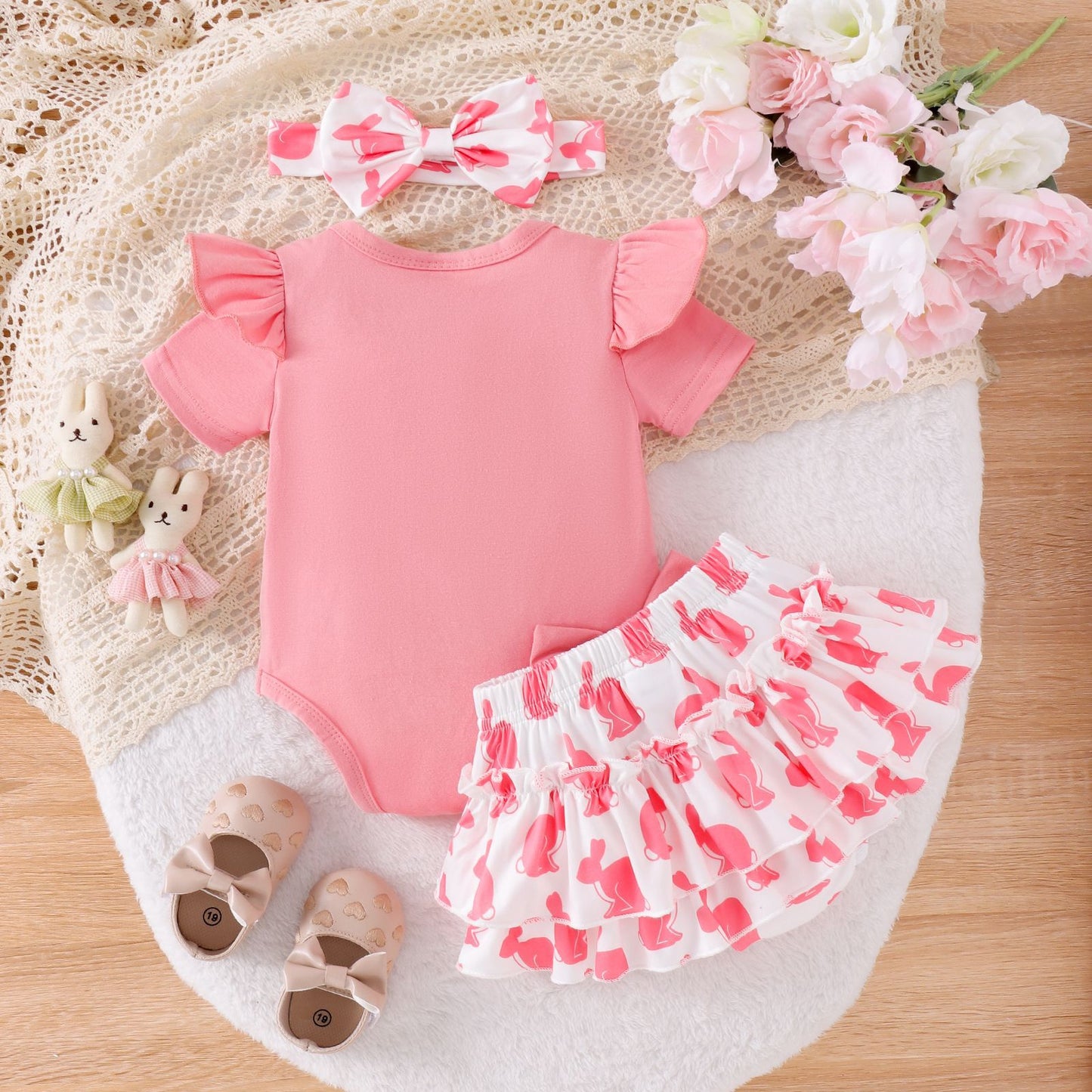Baby-Set für Mädchen mit rosa Osterhasen-Print – Süßer Kurzarm-Strampler mit Schleife und Tüllrock