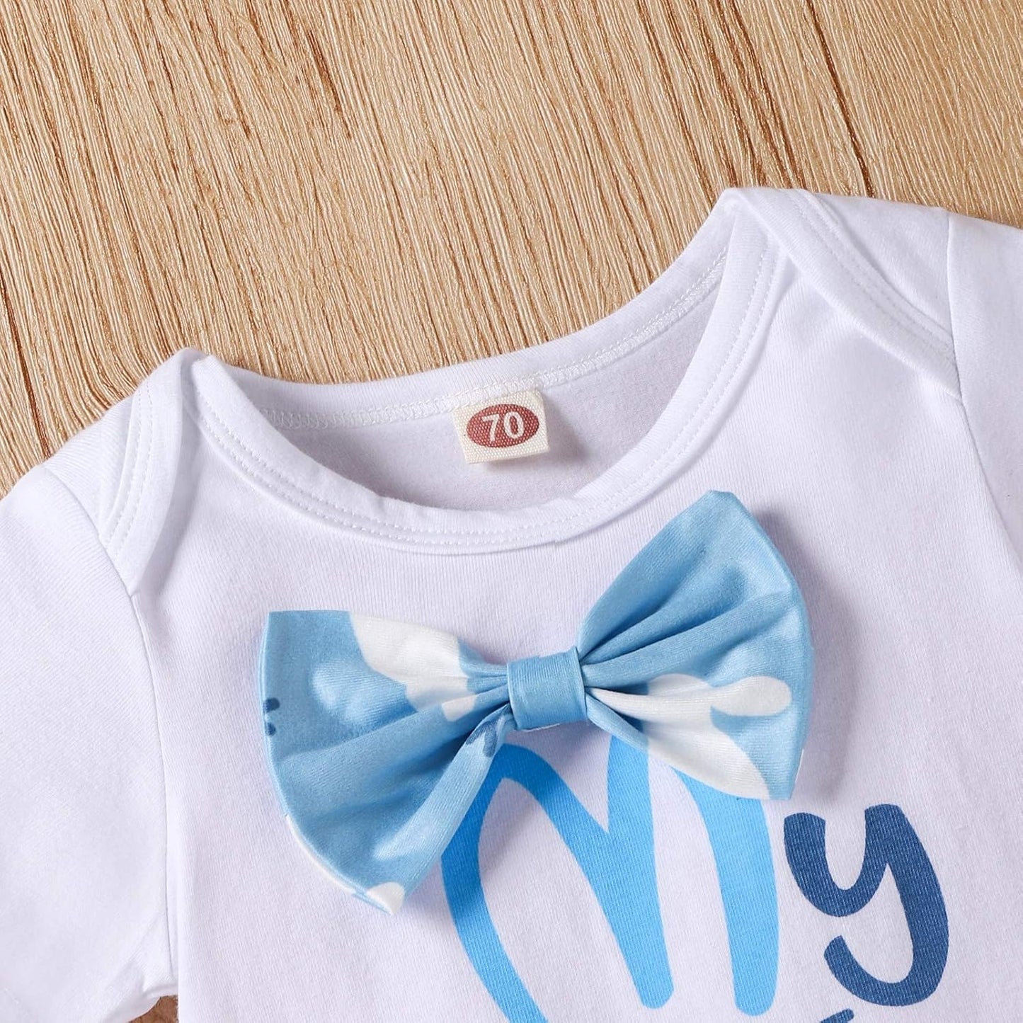 Osteroutfit für Babys Jungen – Mein erster Oster-Strampler + Hose + Mütze